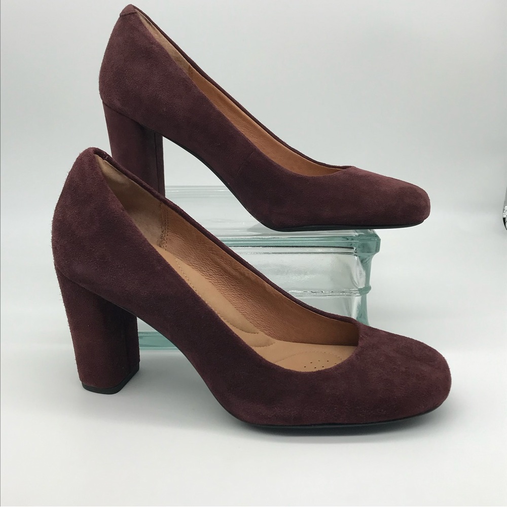 Clarks Indigo Suede Block Heel Shoes Burgundy Round Toe Womens 6.5